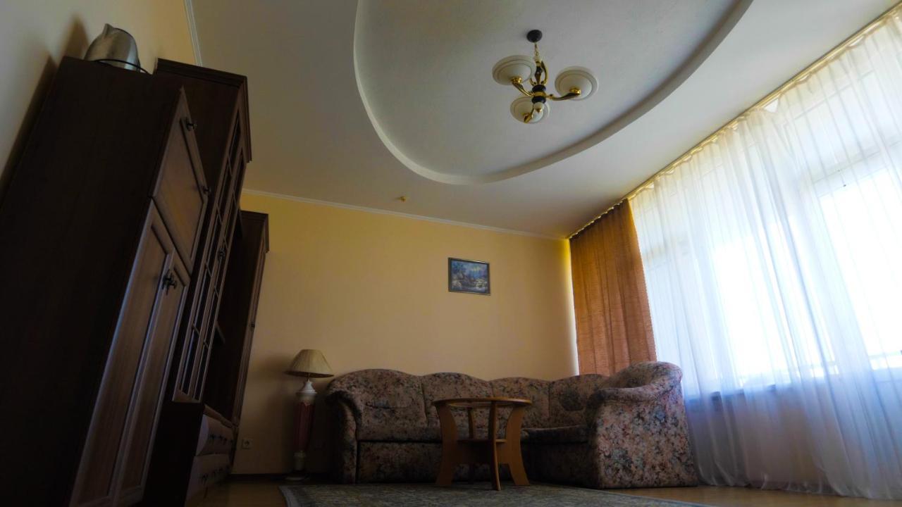 Pectoral On Khortytsia Hotel Zaporizhia Esterno foto
